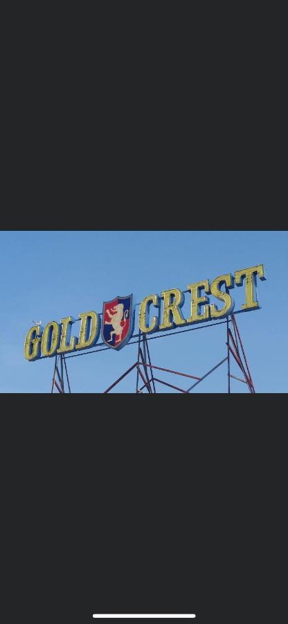 Motel Gold Crest 3*
